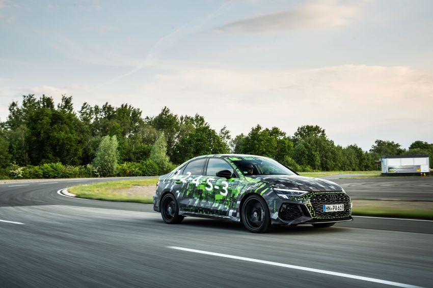 Audi RS3 2022 dalam teaser – enjin lima silinder 2.5L 400 PS dan 500 Nm tork, 0-100 km/j dalam 3.8 saat 1310492