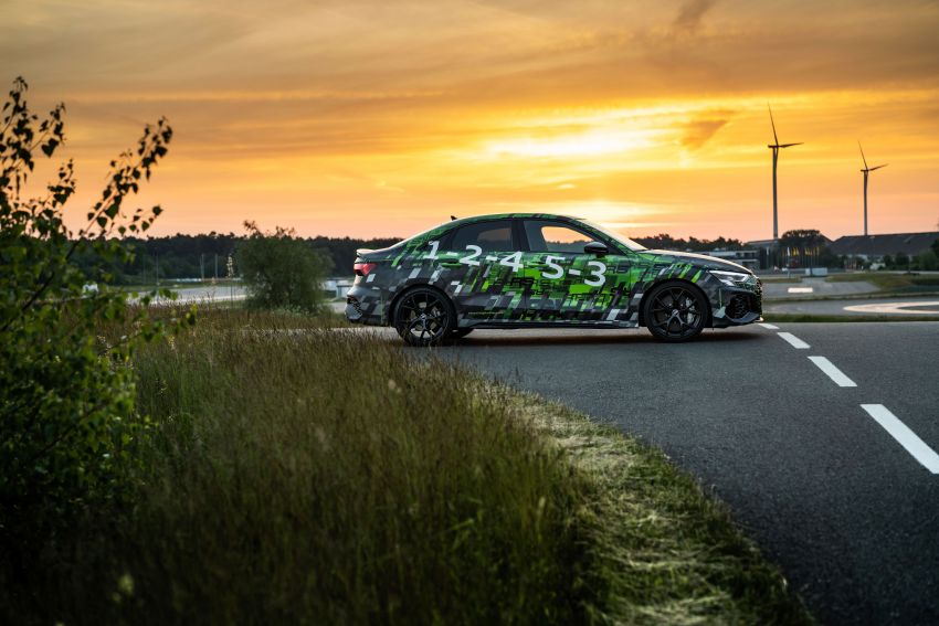 Audi RS3 2022 dalam teaser – enjin lima silinder 2.5L 400 PS dan 500 Nm tork, 0-100 km/j dalam 3.8 saat 1310442