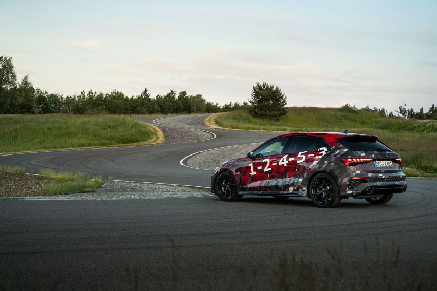 Audi RS3 2022 dalam teaser – enjin lima silinder 2.5L 400 PS dan 500 Nm tork, 0-100 km/j dalam 3.8 saat 1310437