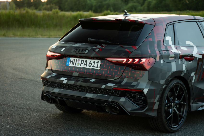 Audi RS3 2022 dalam teaser – enjin lima silinder 2.5L 400 PS dan 500 Nm tork, 0-100 km/j dalam 3.8 saat 1310421