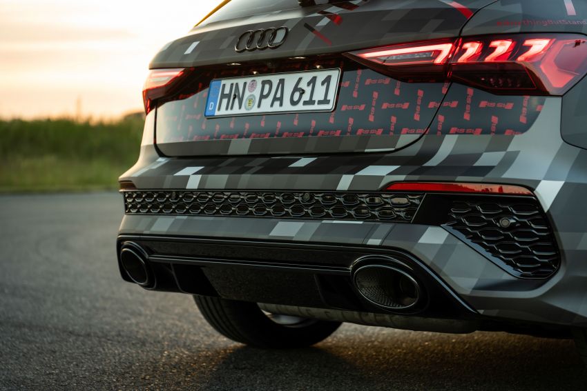 Audi RS3 2022 dalam teaser – enjin lima silinder 2.5L 400 PS dan 500 Nm tork, 0-100 km/j dalam 3.8 saat 1310418