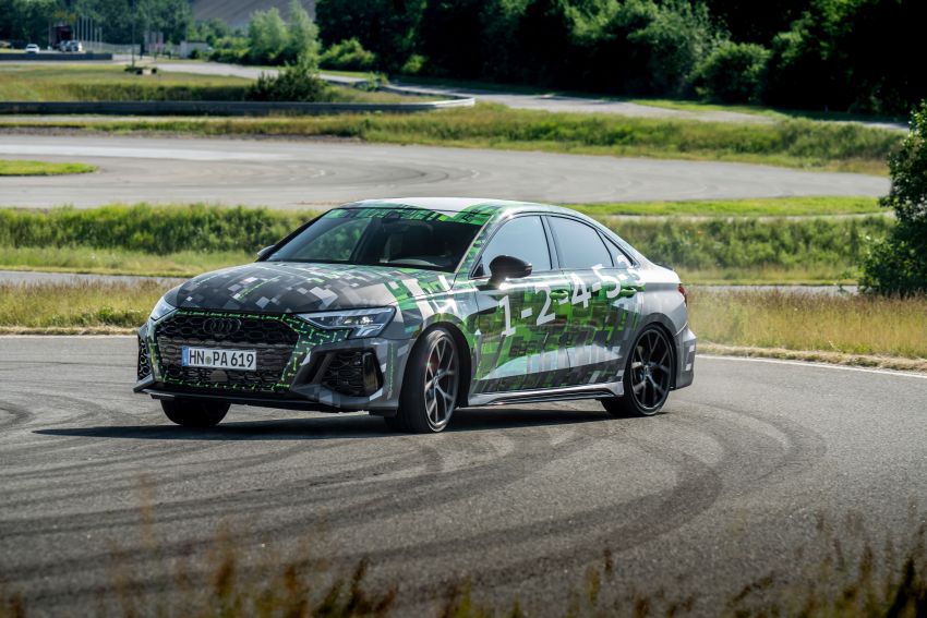Audi RS3 2022 dalam teaser – enjin lima silinder 2.5L 400 PS dan 500 Nm tork, 0-100 km/j dalam 3.8 saat 1310408