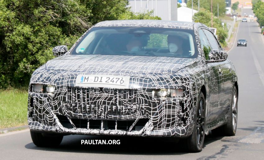 SPYSHOTS: 2022 BMW 7 Series sighted on test – interior receives design, control layout from electric iX 1308582