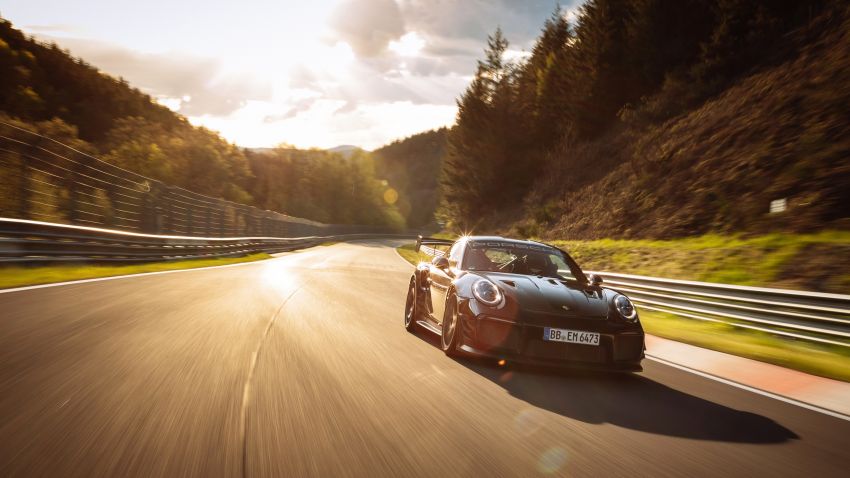 Porsche 911 GT2 RS with Manthey Performance Kit sets new Nürburgring record – 6:43.300 lap time Image #1311466