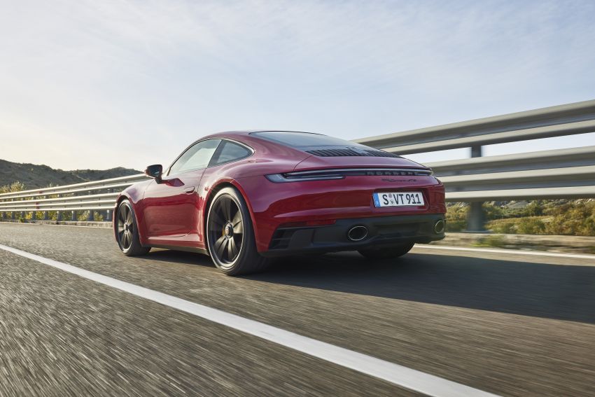 992 Porsche 911 GTS debuts – 480 PS and 570 Nm, available Lightweight Design package saves 25 kg 1310752