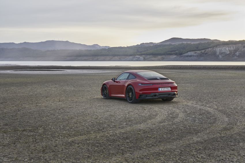 992 Porsche 911 GTS debuts – 480 PS and 570 Nm, available Lightweight Design package saves 25 kg 1310768