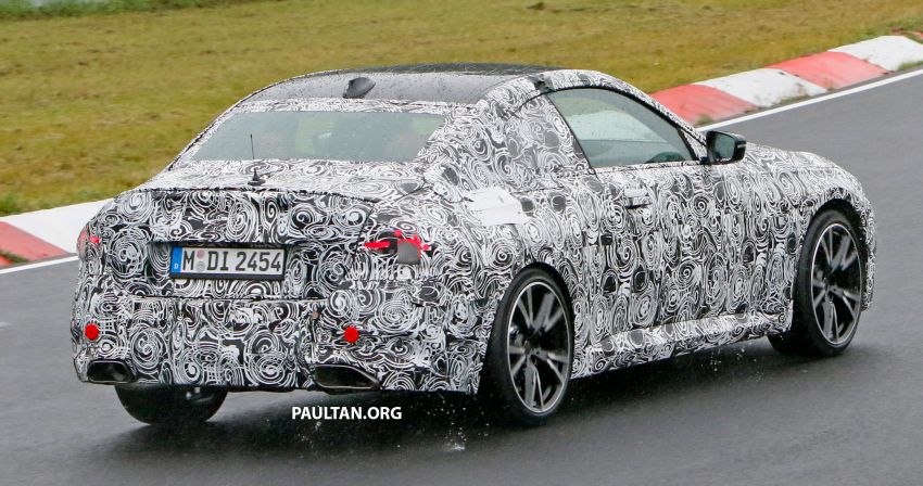 SPYSHOTS: 2022 BMW 2 Series Coupe with less camo Image #1311835