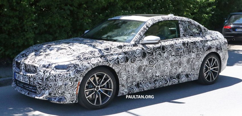 SPYSHOTS: 2022 BMW 2 Series Coupe with less camo Image #1311841