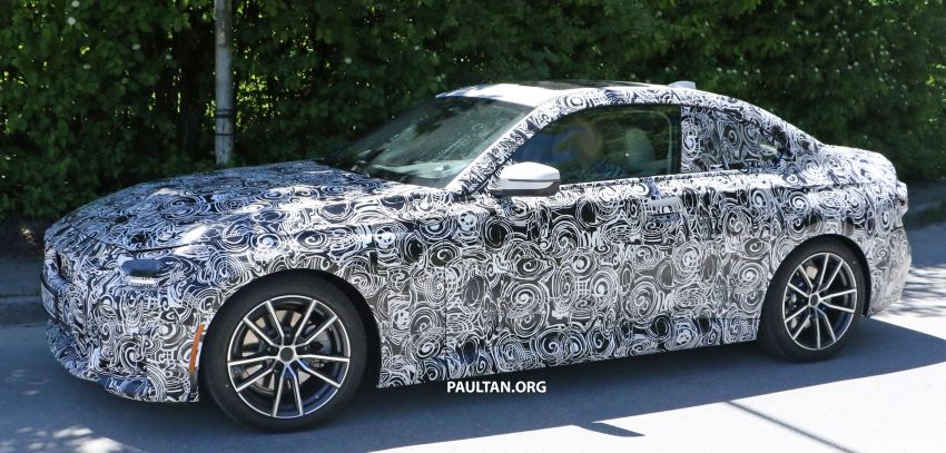 SPYSHOTS: 2022 BMW 2 Series Coupe with less camo Image #1311842