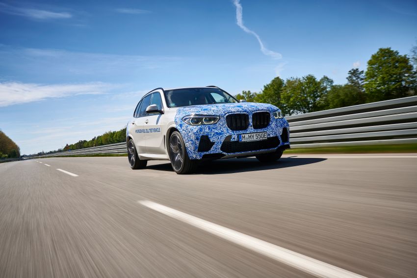 BMW i Hydrogen NEXT – FCEV begins real-world tests 1308355
