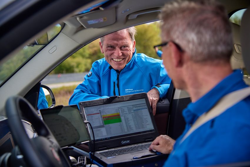BMW i Hydrogen NEXT – FCEV begins real-world tests 1308359