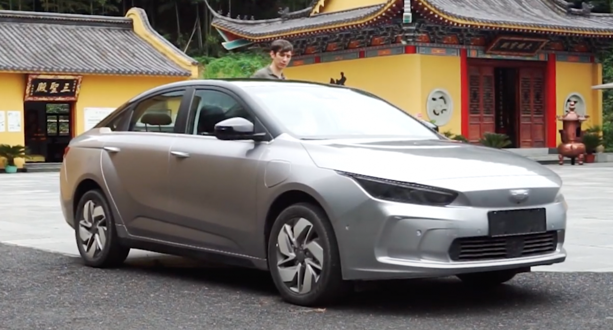 VIDEO: Geometry A Pro - Geely's improved sedan EV has more power/torque ...