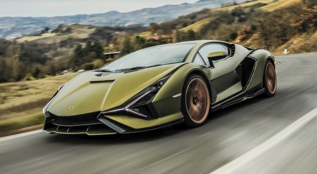 Lamborghini nearly sold out for 2021 – customers are going on a big spending spree as pandemic gloom lifts
