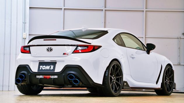 TOM’S Toyota GR 86 Concept – kit badan lebih lebar, hasil inspirasi dari kereta lumba Super GT sebenar