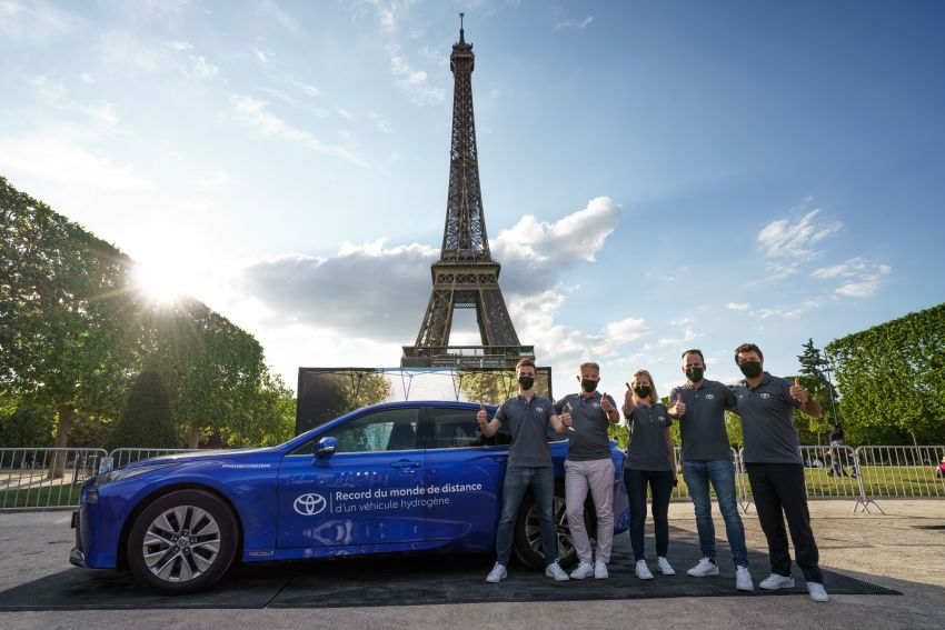 Toyota Mirai sets new distance record for a series production, hydrogen-powered vehicle – 1,003 km 1303245