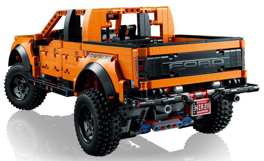 Lego Technic 2021 Ford F-150 Raptor debuts – 1,379 pieces; V6 engine with moving pistons; suspension 1315066