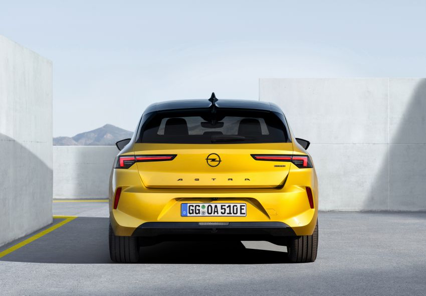 2021 Opel Astra debuts with sharp styling, Peugeot 308 underpinnings and engines, plug-in hybrid models 1318568