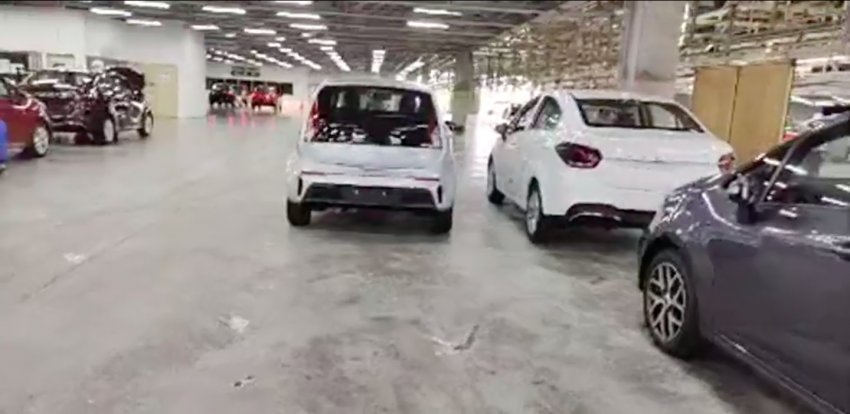 2021 Proton Iriz, Persona facelift accidentally shown in PDRM live video – new 16″ wheels, smoked tail lamps 1316325