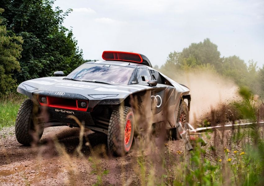 Audi RS Q e-tron – twin motor electric off-roader, TFSI engine to recharge battery; to race in 2022 Dakar Rally 1322868