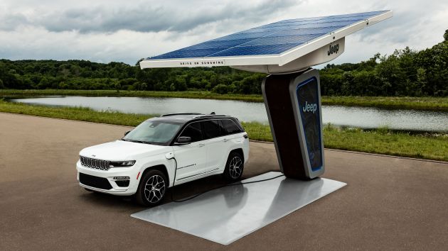 Jeep Grand Cherokee 4xe 2022 ditunjuk pertama kali