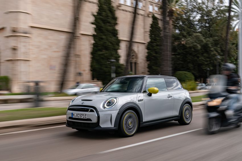 MINI sold 157,799 vehicles globally in 1H 2021 – 15% of them were electrified; over 30k Cooper SE sold to date 1319237