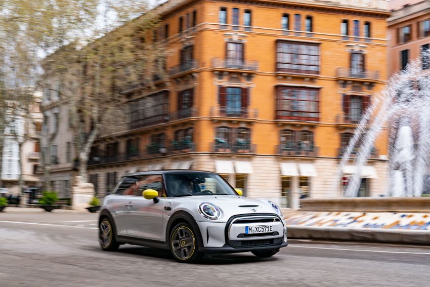 MINI sold 157,799 vehicles globally in 1H 2021 – 15% of them were electrified; over 30k Cooper SE sold to date 1319250