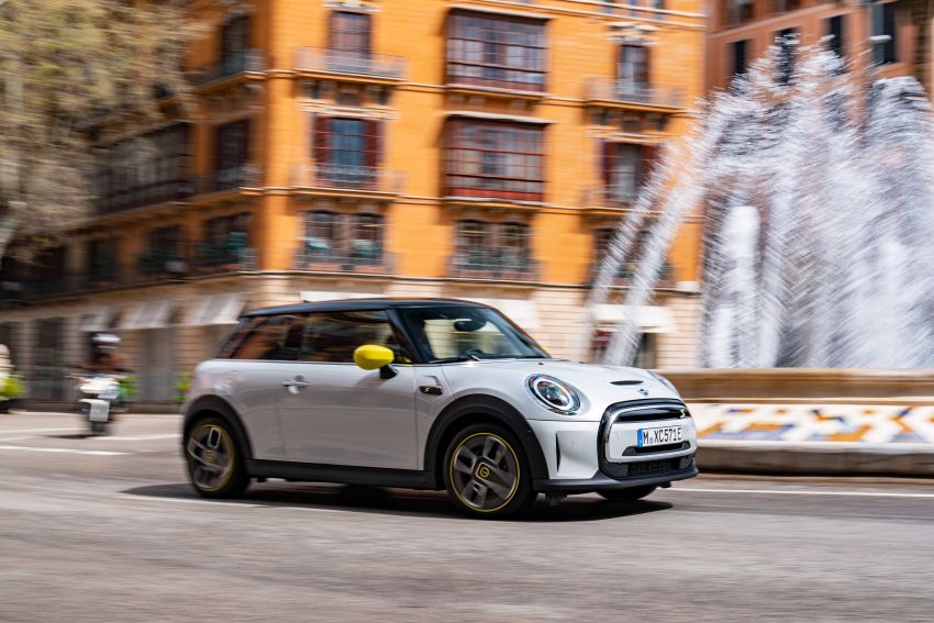 MINI sold 157,799 vehicles globally in 1H 2021 – 15% of them were electrified; over 30k Cooper SE sold to date 1319253