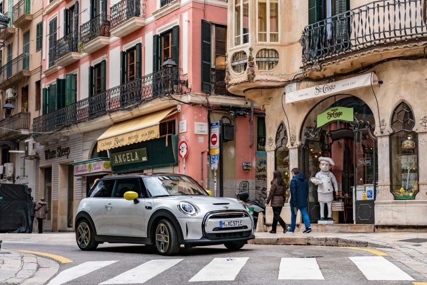 MINI sold 157,799 vehicles globally in 1H 2021 – 15% of them were electrified; over 30k Cooper SE sold to date 1319260