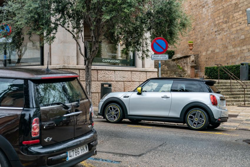 MINI sold 157,799 vehicles globally in 1H 2021 – 15% of them were electrified; over 30k Cooper SE sold to date 1319198