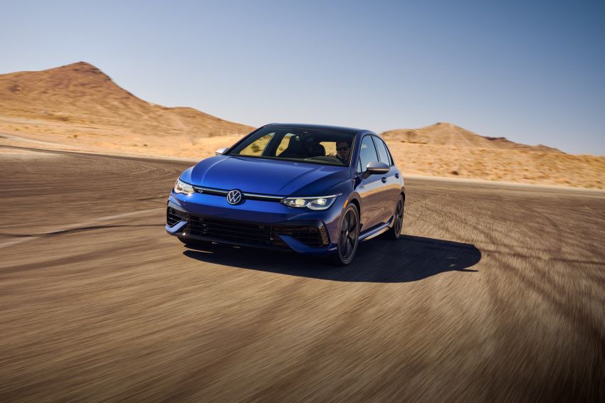 2022 Volkswagen Golf GTI and Golf R Mk8 launched in the US – up to 315 hp; manual and DSG; from RM124k 1319760