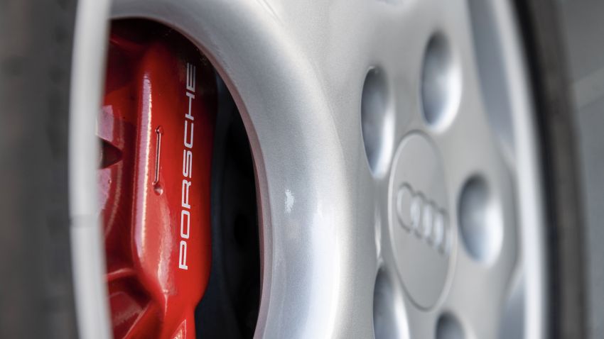 VIDEO: Porsche celebrates the co-developed Audi RS2 1318797