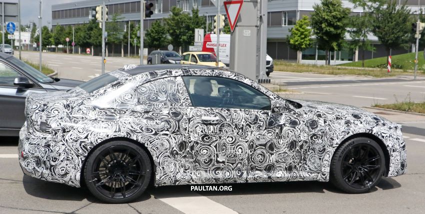 SPYSHOTS: G87 BMW M2 seen on test, with interior 1320039