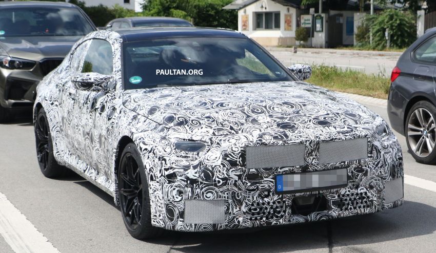 SPYSHOTS: G87 BMW M2 seen on test, with interior 1320032