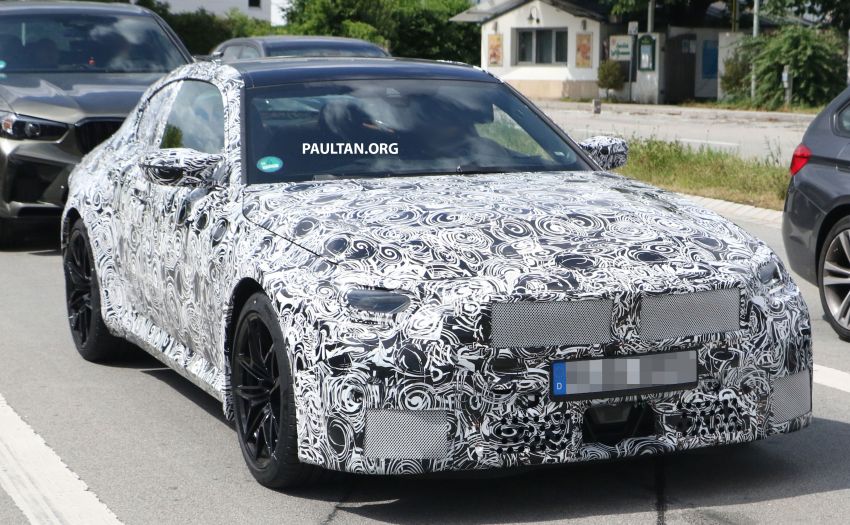 SPYSHOTS: G87 BMW M2 seen on test, with interior 1320033