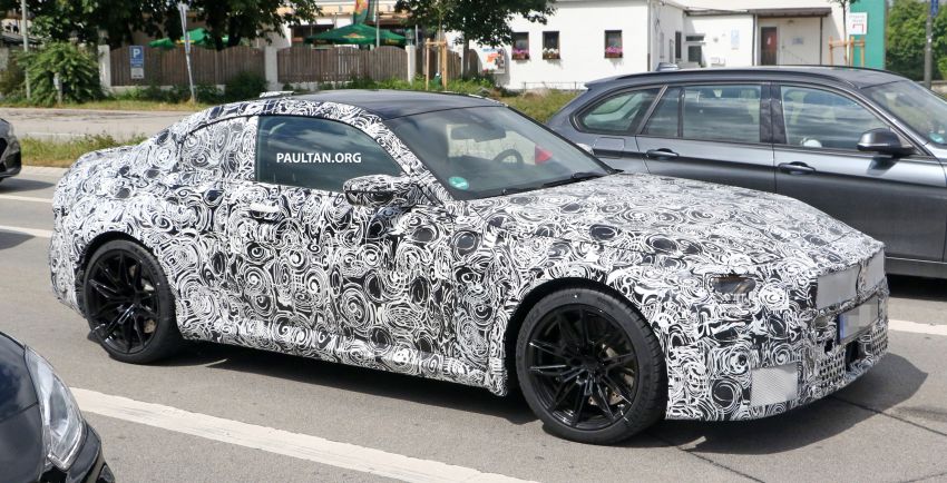SPYSHOTS: G87 BMW M2 seen on test, with interior 1320037