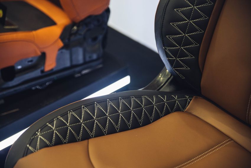 Create your own leather seat upholstery design with DK SCHWEIZER – premium Italian hide, from RM1,400! 1321032