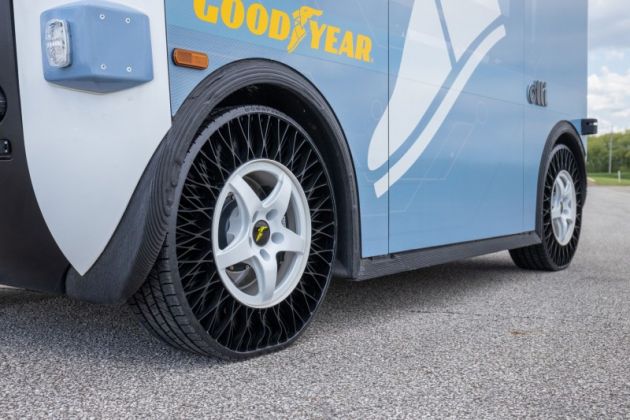 Goodyear begins testing its new airless tyres on autonomous shuttle – mass rollout by end of decade