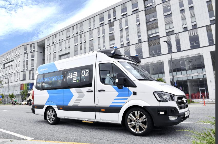 Hyundai to pilot autonomous ‘RoboShuttle’ service in Korea – book rides via app, 20 stops on 6.1 km route 1319149