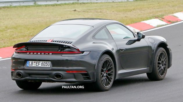SPYSHOTS: Porsche 911 ‘Safari’ seen testing on track