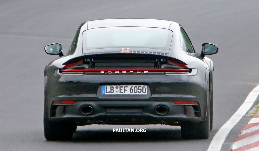 SPYSHOTS: Porsche 911 ‘Safari’ seen testing on track 1318190