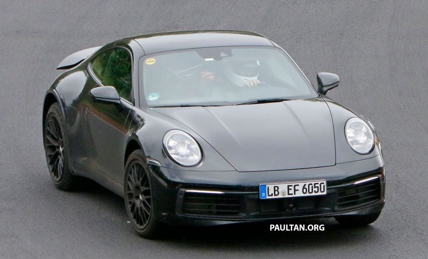 SPYSHOTS: Porsche 911 ‘Safari’ seen testing on track 1318175