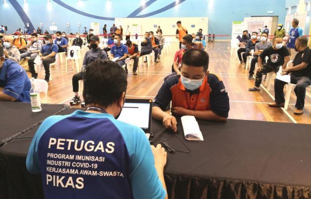 Proton mula vaksin pekerja, jangka selesai awal Ogos