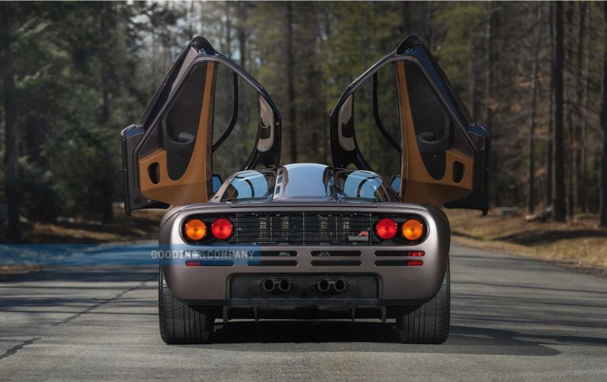 1995 McLaren F1 sold for a record USD20.465 million at Gooding & Company’s auction – 387 km from new 1331110