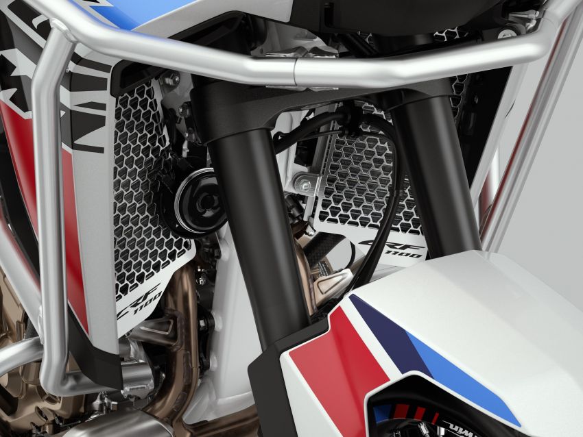 2022 Honda CRF1100L Africa Twin and Africa Twin Adventure Sports updated – rear carrier, lower screen 1337178