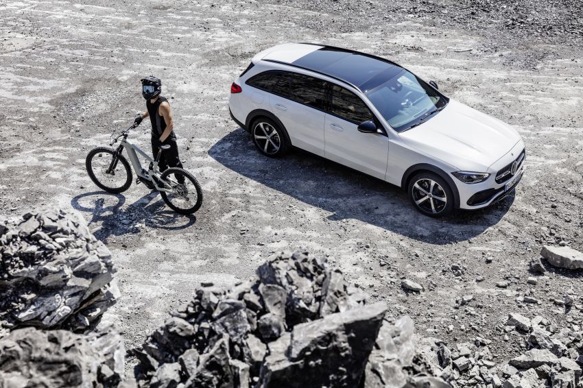 Mercedes-Benz C-Class All-Terrain 2022 didedah – wagon X206 rupa SUV, tinggi kendalian lebih 40mm 1332196