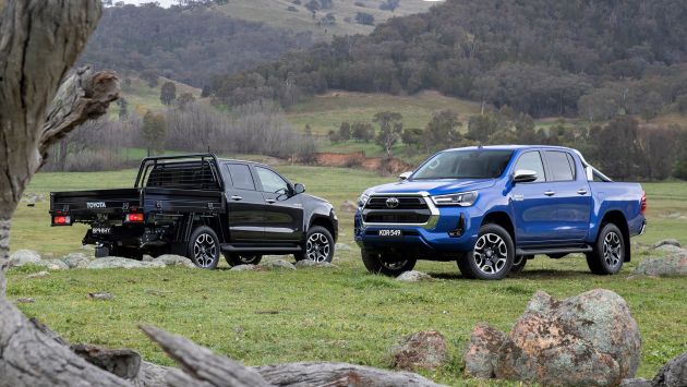 Toyota Hilux, Fortuner dinaiktaraf di Australia – Hilux dapat antena shark fin, Connected Service standard