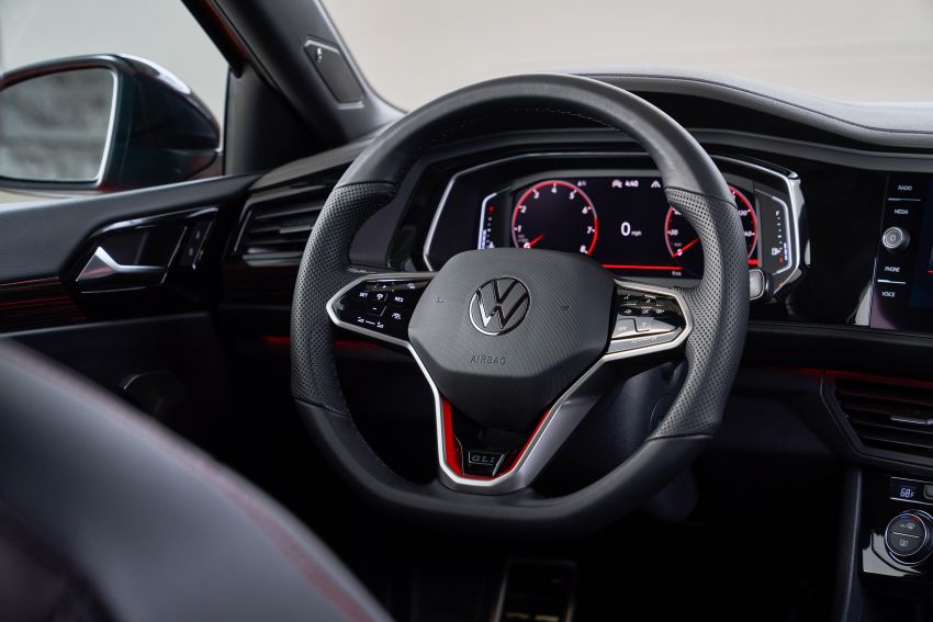 2022 Volkswagen Jetta facelift debuts in the US – new 1.5 litre turbo base engine; GLI returns with 228 hp 1334573