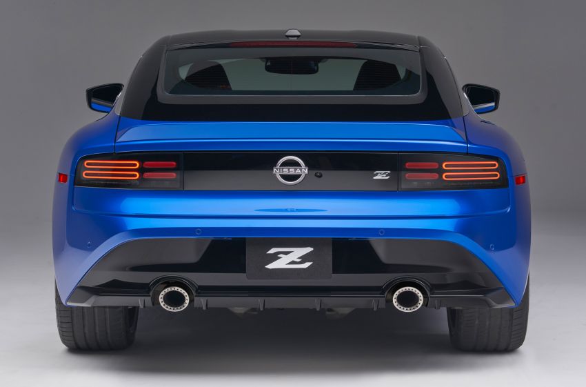2023 Nissan Z officially debuts – retro looks; 3.0L twin-turbo V6 with 405 PS and 475 Nm; manual and auto 1331934