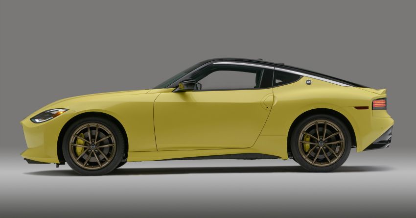 2023 Nissan Z officially debuts – retro looks; 3.0L twin-turbo V6 with 405 PS and 475 Nm; manual and auto 1331893