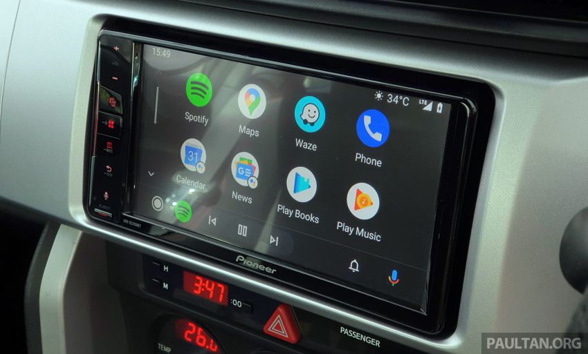 Android Auto for phone screens to be replaced by Google Assistant Driving Mode on Android 12 devices 1334075